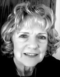 Diane Boit: Large crowd arrives for Ford Day, 1924