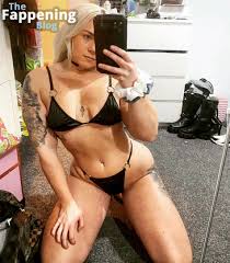 Frankie Dennis  peachiness14  yourroyalthighness14 Nude Leaks OnlyFans  Photo 10 | TheFappening