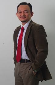 In fact, he served as the minister of education once. Dr Maszlee Malik