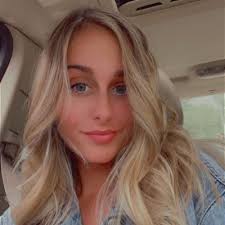 Michaela Riley's Instagram, Twitter & Facebook