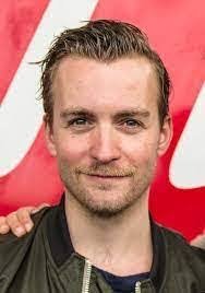 Kenneth Noack's Instagram, Twitter & Facebook