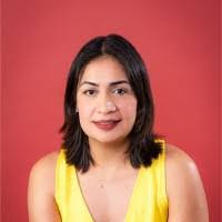 Samantha Derr's Instagram, Twitter & Facebook