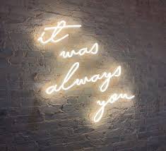 Use the inspirational quotes sign at your home, office, events, or any space in your business. 10 Genius Ideas For Styling Your Sweetheart Table Junebug Weddings In 2020 Neon Signs Quotes Neon Quotes Neon Signs