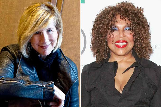 Lori Lieberman, Who First Sang 'Killing Me Softly with His Song,' Reacts to  Roberta Flack's Death