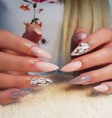 New Nails Beautiful Beauty Nailart Nails Nailpolish Gelnagel Longnails Nageldesign Nagel Nagelstudio Rot Spit Nagelstudio Nagel Ideen Nail Polish