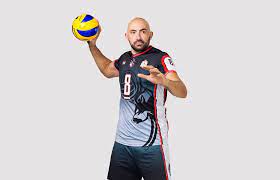 Today, september 21, is the birthday of the captain of our team blocking victor nikonenko! Blokiruyushij Viktor Nikonenko Molodezh Vsegda Dolzhna Byt Chtoby Idti Za Opytnymi Igrokami Volejbolnyj Klub Ask