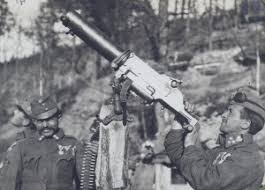 Az első világháború (szte egyetemi könyvtár hadtörténeti gyűjtemény) first world war.com (angol nyelvű) a brit hadsereg és a nagy háború (angol nyelvű) julier ferenc: Az Elso Vilaghaborus Loveszarok Hadviseles Fegyverei Godollo