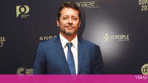 Antonio pedro cerdeira is an actor, zodiac sign: Antonio Pedro Cerdeira Dedica Premio Sexy Tv A Mae Ela Adorava Acompanhar As Votacoes A Ferver Vidas