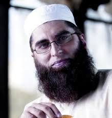 The lyrics for mawlaya salli wa sallim by mohamed tarek feat. Junaid Jamshed Maula Ya Salli Wa Sallim Download Audio