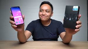 may, 2021 smartphones price in malaysia starts from rm 107.52. Unboxing Samsung A70 Midrange Atau Flagship Malaysia Youtube