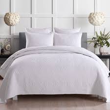 Shop for king size bedding sets at bed bath & beyond. 100 Cotton Quilted Bedspread Coverlet Set For King And Super King Size Bed Damask White Linen Comfort