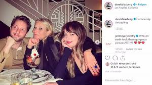 Wen datet dakota johnson in 2021? Vip Gwyneth Paltrow Posiert Mit Dakota Johnson Im Arm Die Ist Die Freundin Von Ex Mann Chris Martin Bill Kaulitz