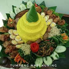 Tumpeng Nasi Kuning Isi Dan Harga R M Sego Bancaan Facebook