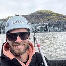 Josh Corliss's Instagram, Twitter & Facebook