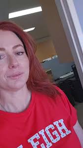 The 2025 High Limit International winners trophy has arrived... If we're  judging from the staff reactions, we'll say its pretty cool 😎.