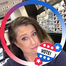 Who can help install cabinetry in Dickson, TN?