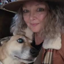 This low carb Strawberry Shortcake is one of my favorites! 😋🍓 It's soooo  good!!! Say SHORTCAKE 👇 if you want the recipe for how to make this  delicious dessert.