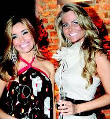 يمكنك عرض الملفات الشخصية للأشخاص الذين يحملون اسم ‏‎paula barth‎‏. Cris Barth E Ana Paula Quinot Southstarmagazine Flickr