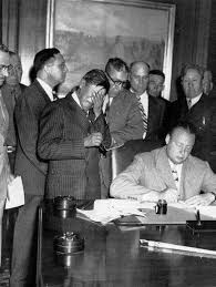 Native American leader signs away ancestral land