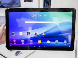 Hands On With Samsung S Giant Tablet The Galaxy View Pictures Samsung Samsung Galaxy Tablet