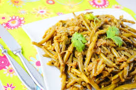 Haricots Verts Sautes A L Ail Recette Facile Aux Delices Du Palais