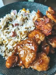 Poulet Croustillant Et Riz Cantonais En 2020 Riz Cantonais Recette Riz Cantonais Poulet Croustillant