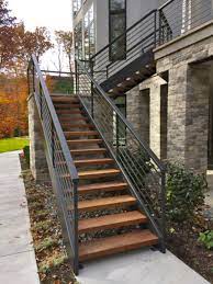 Epic 25 Marvelous Outdoor Stairway Ideas For Creative Home Design Https Decoredo Com 23050 25 Exterior Stair Railing Outdoor Stair Railing Staircase Outdoor