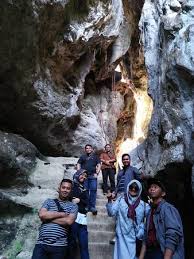 Leia avaliações sobre batu cermin cave. Batu Cermin Cave Labuan Bajo Picture Of Labuan Bajo Flores Tripadvisor