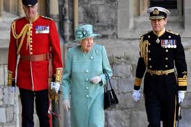 Elizabeth ii), полное имя — елизаве́та алекса́ндра мари́я (англ. Rainha Elizabeth Ii Ganha Cerimonia De Aniversario Reduzida Devido A Pandemia Donna