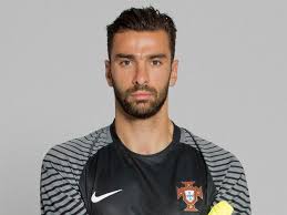In 2021, patricio will earn a base salary of £5,200,000, while carrying a cap hit of £5,200,000. Rui Patricio Quer Ser Indemnizado No Valor Do Contrato Pelo Menos Maisfutebol