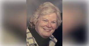 Darlene Lanning's Instagram, Twitter & Facebook