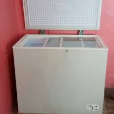 Masih ada baki daging dalam peti sejuk anda? Freezer Peti Sejuk Beku 200l Pensonic Kitchen Appliances On Carousell