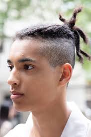 Model potongan gaya rambut tentara indonesia amerika keren. 44 Variasi Gaya Rambut Undercut 2021 Ini Siap Upgrade Penampilanmu