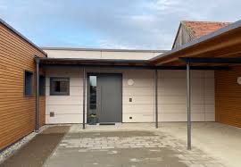 „klein aber fein, mit liebe ausgestattet und dem persönlichen flair eines familienunternehmens mit tradition, so präsentiert sich das haus „feichtner seinen gästen! Architekturburo Peter Feichtner Privat