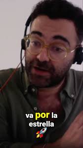 “Todo vende. Lo vintage, lo moderno, lo clásico. Pero lo que realmente  vende… es el storytelling.”, Ulises Medina, experto en marketing digital y  crítico gastronómico, tiene más de 15 años viendo cómo ...