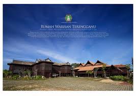 Dikatakan semua negeri di malaysia, rumah melayu tradisional terdiri dari rumah bumbung panjang tetapi selepas kedatangan penjajah ia berubah bentuk kepada bentuk limas @ bumbung belanda. Aino Rokma Rokmaaino Twitter