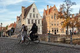 With stef aerts, tom vermeir, stefaan de winter, dominique van malder. Las Mejores Ciudades Para Descubrir Belgica Civitatis Magazine