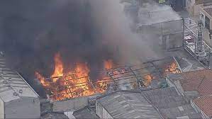 Homenagem a vítimas de bomba atômica em hiroshima e incêndio na grécia; Incendio Atinge Edificio No Bom Retiro No Centro De Sp Sao Paulo G1
