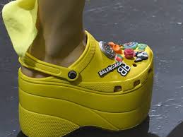 Zapatos crocs originales de venta en españa desde tu tienda online oficial crocspain, con una gran variedad todo esto acabará muy pronto y podrás estrenar tus crocs con la llegada del buen tiempo. Ù‡Ù„Ø¹ ÙˆØ§Ø¬Ø¨ Ù…Ù†Ø²Ù„ÙŠ Ø±Ù‚Ø§Ù‚Ø© Balenciaga Crocs Price Yupeace Org