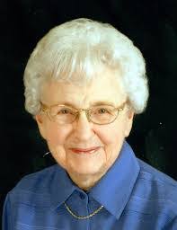 Michelle Mellen's Instagram, Twitter & Facebook