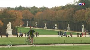 Tf1 Le Jt Week End A Versailles La Ville Du Roi Soleil Facebook