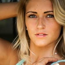 Alyssa Doyle's Instagram, Twitter & Facebook