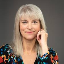 C'est avec reconnaissance et humilité que j'accepte ce nouveau défi.