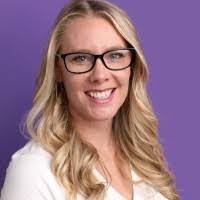 Lindsay Yeager's Instagram, Twitter & Facebook