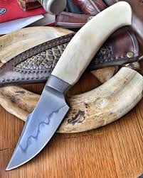 26 Mentions J Aime 0 Commentaires Allain Broutin Allainbroutin Sur Instagram Davidlespectknives In 2020 Pocket Knife Knife Kitchen Knives