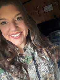 Do you like my new look? I did it myself!” She put a lot of work into it  after the rain!🤣