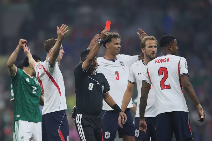 Inglaterra pide que la FIFA le quite la sanción a Quansah tras su expulsión  contra México | Fútbol | Cadena SER