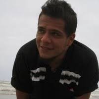 100+ perfiles de «Heron»