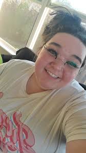 Don't y'all hate when your apartment neighbors don't clean up after theit  dogs shit outside the apartments #Parkwood