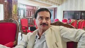 (Uttarakhand-Strange Situation in Bureaucracy) PCS अफसर की कड़ाही पनीर में निकली हड्डी, हंगामे के बाद फौरन लिया एक्शन,  रेस्टोरेंट सील - restaurant kadahi cheese pcs officer delhi lucknow  highway-mobile